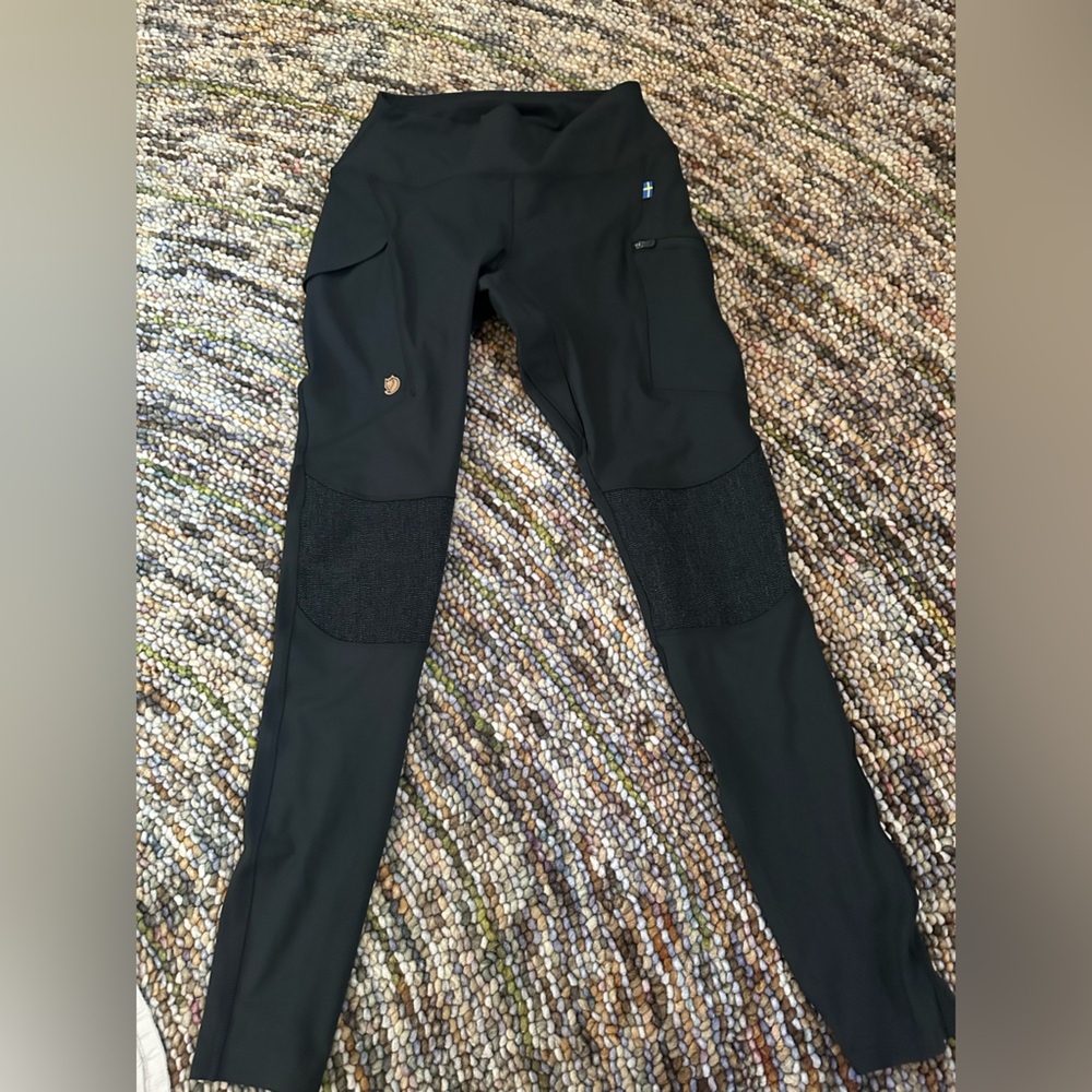Black Fjallraven Hiking leggings with Knee Patches